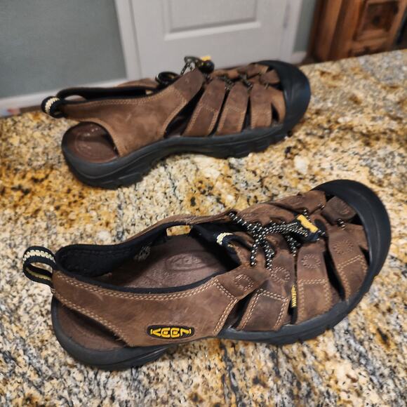 Keen Brown Outdoor Sandals 8.5 US Mens hiking Trail Water Leather Shoes Sandals main image 7